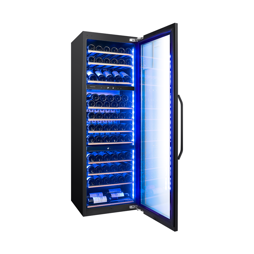 Cava de vinos panelable - Built In - Triple Temperatura para 71 botellas