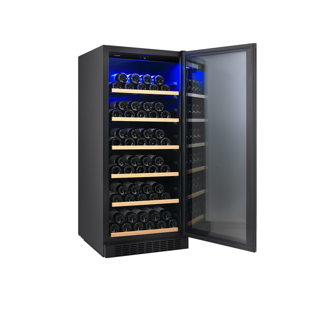 Cava de vinos para 107 botellas con motor compresor Simple Temperatura